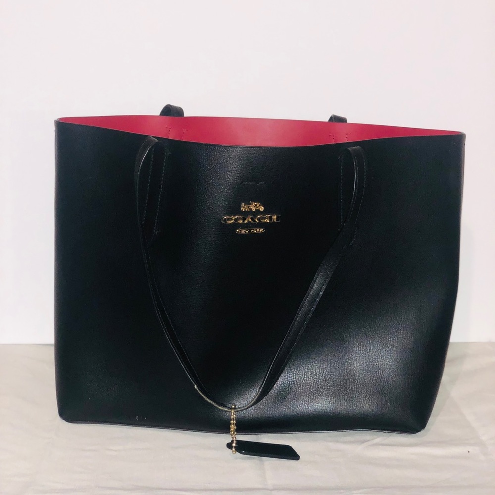 Coach bucket purse gently used